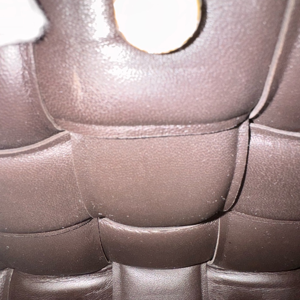 Elegant 🔥Bottega Veneta Chain Cassette ChocolatePadded Intreccio Leather - Picture 14 of 16